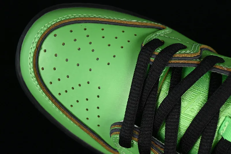 All categories Nk SB Dunk Series Nk SB Dunk Low low-top sneakers F version The Powerpuff Girls x Nk SB Dunk Low Powerpuff Girls joint model low-top casual sneakers FZ8319-300